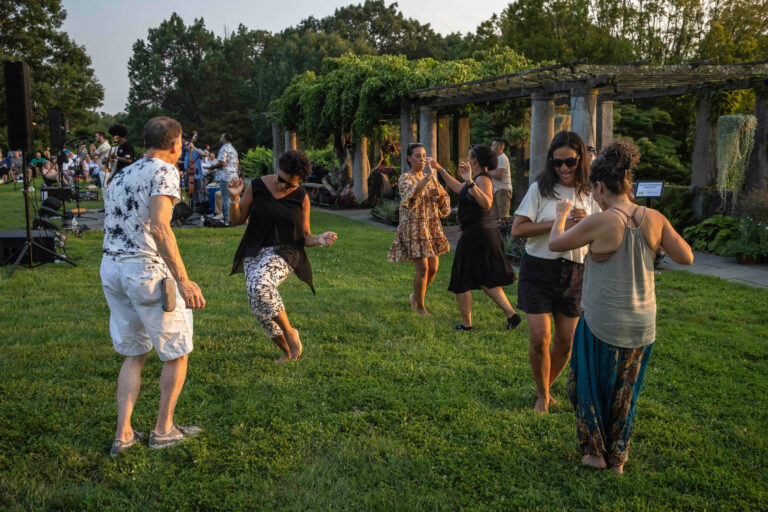 Wave hill Fiesta on the Hudson credit Dave Sanders